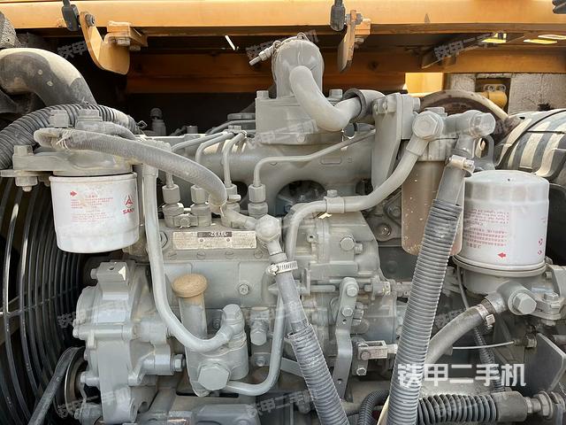 发动机整体俯视(整机外观) 发动机整体俯视(整机外观)