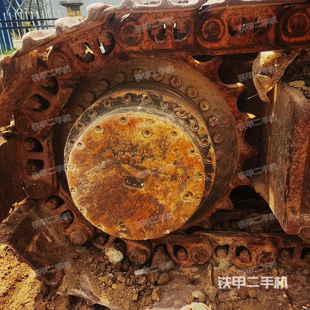 单侧履带整体（整机外观）