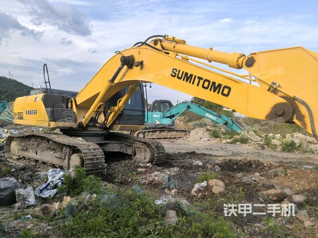 右前45(整機(jī)外觀) 右前45(整機(jī)外觀)