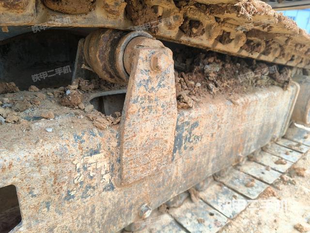 左側行走馬達蓋板（行走機構）