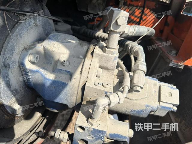 液壓泵室(大件艙室) 液壓泵室(大件艙室)