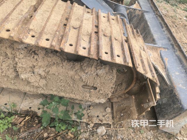 右驅(qū)動(dòng)輪（行走機(jī)構(gòu)）