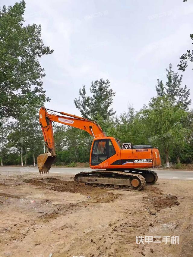 斗山DH225LC-7挖掘機