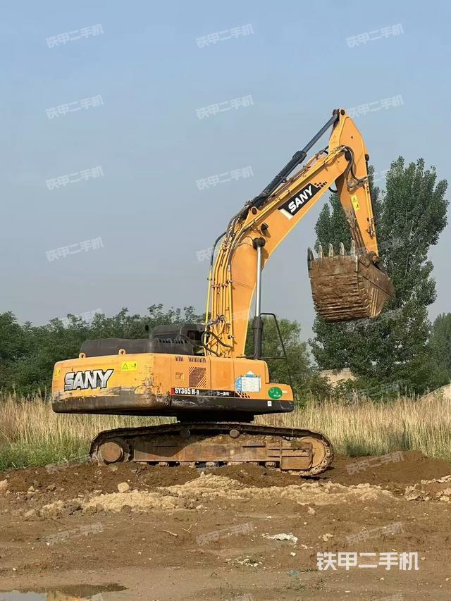 整機(jī)右后45°(整機(jī)外觀) 整機(jī)右后45°(整機(jī)外觀)