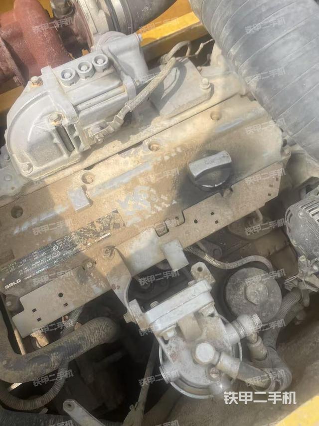 发动机整体俯视（整机外观）