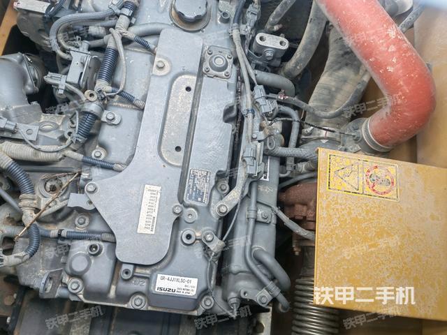 發(fā)動機整體俯視（整機外觀）