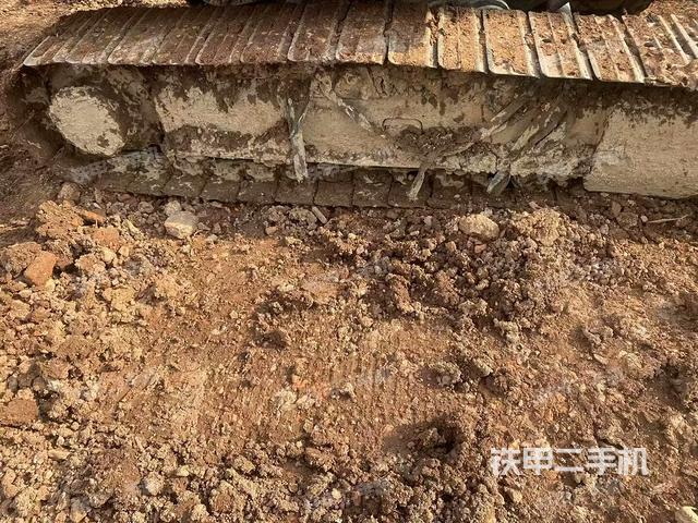 左側履帶整體?(行走機構) 左側履帶整體?(行走機構)