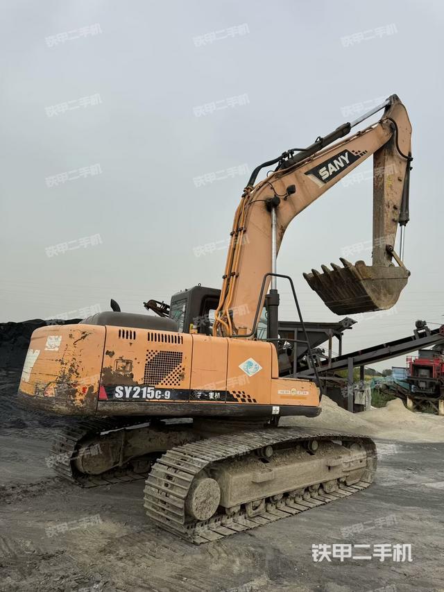 整機右后45°(整機外觀) 整機右后45°(整機外觀)