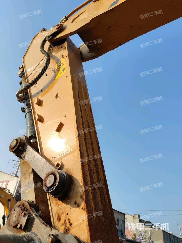 小臂整體左后（工作和回轉(zhuǎn)裝置）