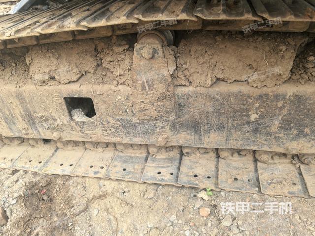 左驱动轮(行走机构) 左驱动轮(行走机构)