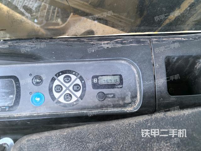 小時(shí)表(駕駛室部分) 小時(shí)表(駕駛室部分)