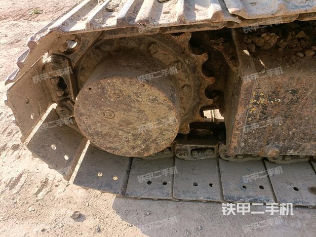 右驅(qū)動(dòng)輪(行走機(jī)構(gòu)) 右驅(qū)動(dòng)輪(行走機(jī)構(gòu))