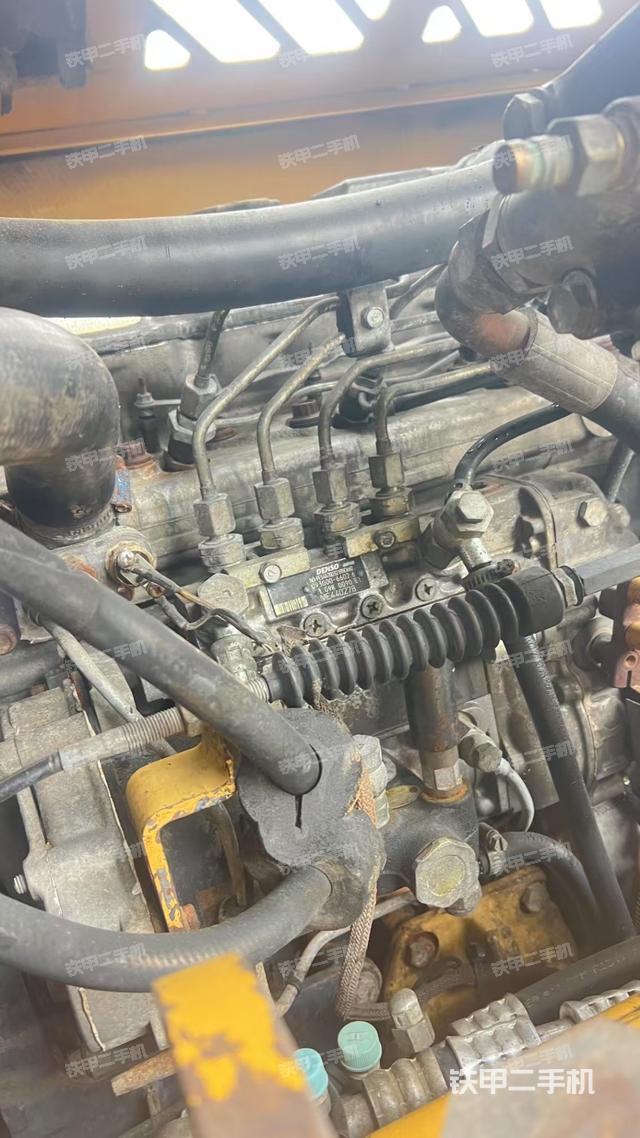 发动机整体俯视（整机外观）