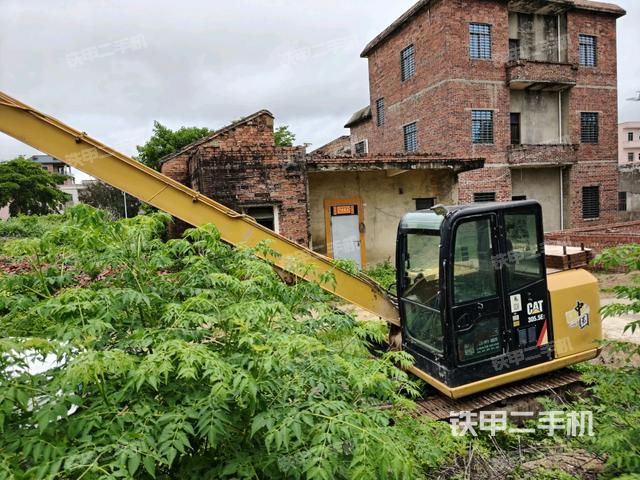 卡特彼勒CAT?305.5E2 小型液壓挖掘機(jī)