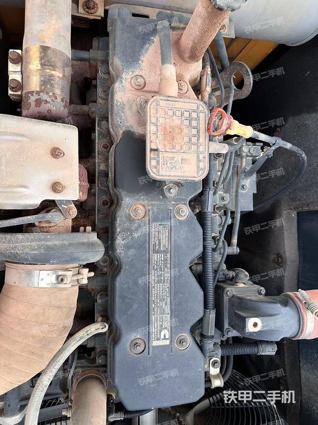 發(fā)動(dòng)機(jī)整體俯視（整機(jī)外觀）