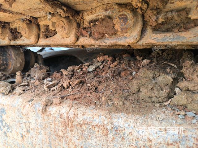 右側履帶整體?（行走機構）