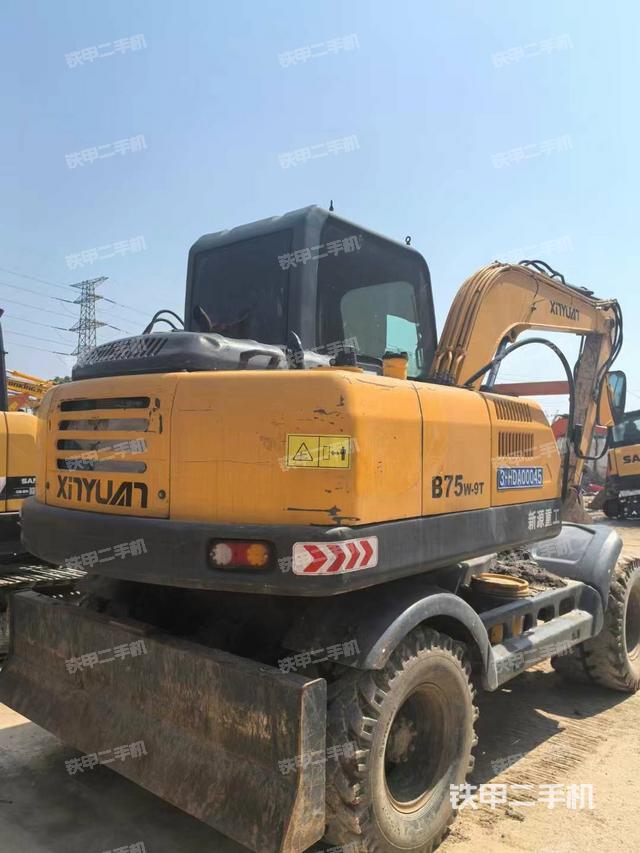 整機右后45°（整機外觀）