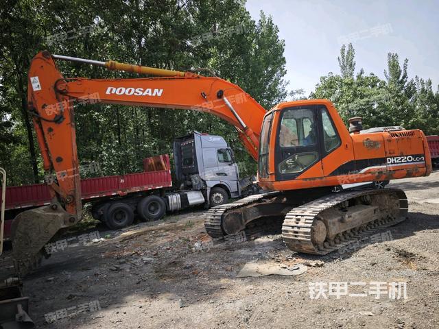 斗山DH220LC-7挖掘機
