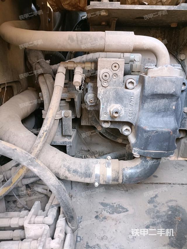 液压泵室（大件舱室）