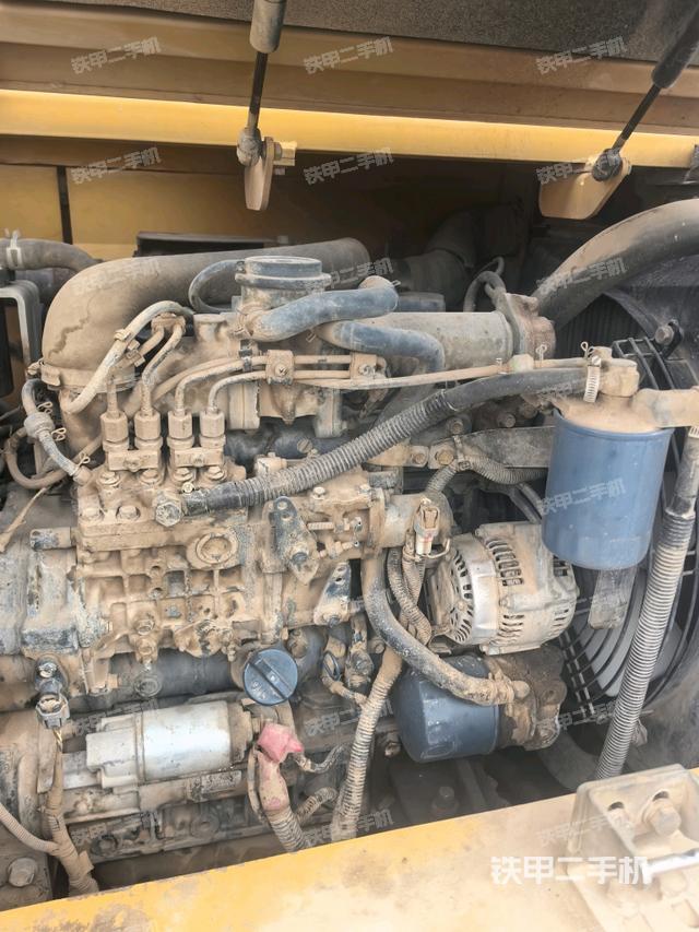 增压器特写(上车部件) 增压器特写(上车部件)