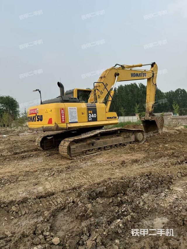 整機右后45°(整機外觀) 整機右后45°(整機外觀)