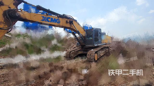 徐工XE470D挖掘機(jī)