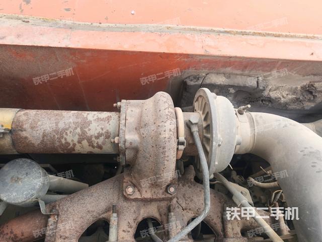 氣門室蓋螺絲特寫(上車部件) 氣門室蓋螺絲特寫(上車部件)
