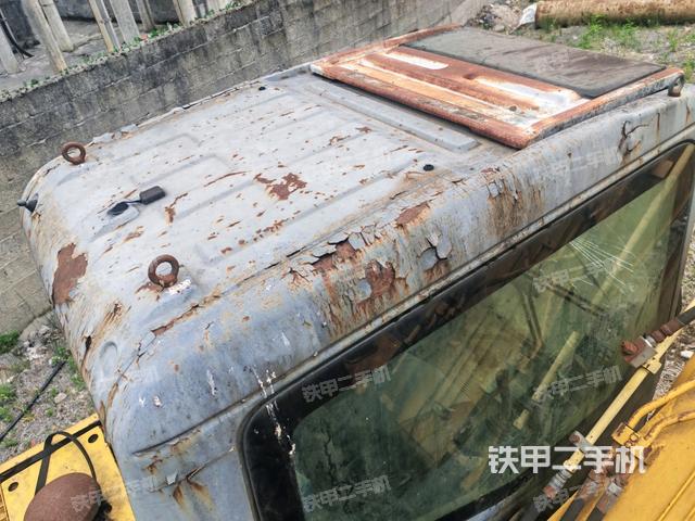 駕駛室頂部俯視(上車部件) 駕駛室頂部俯視(上車部件)