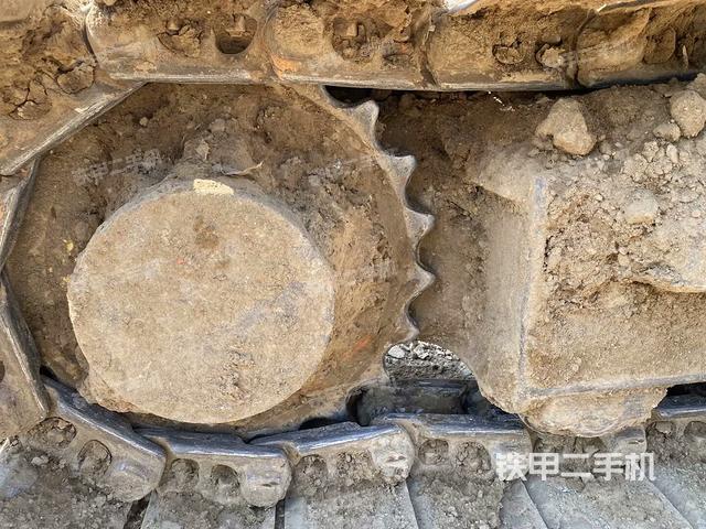 單側履帶整體(整機外觀) 單側履帶整體(整機外觀)