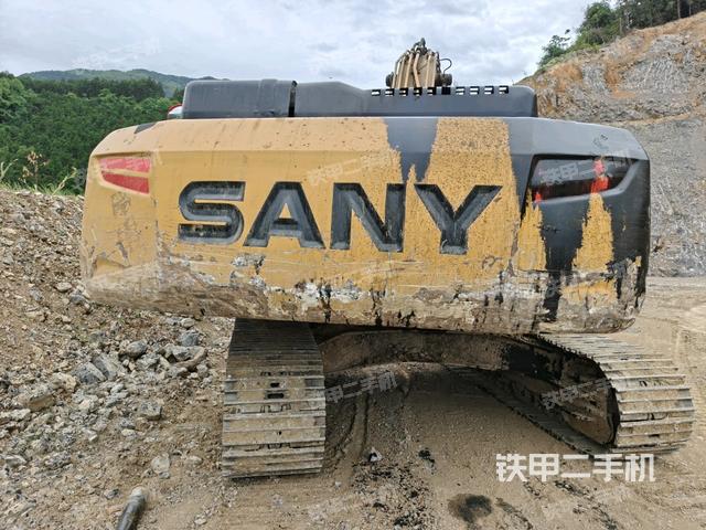 右前45(整機(jī)外觀) 右前45(整機(jī)外觀)