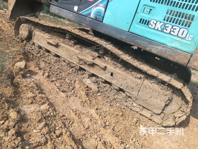 右侧行走马达盖板(行走机构) 右侧行走马达盖板(行走机构)