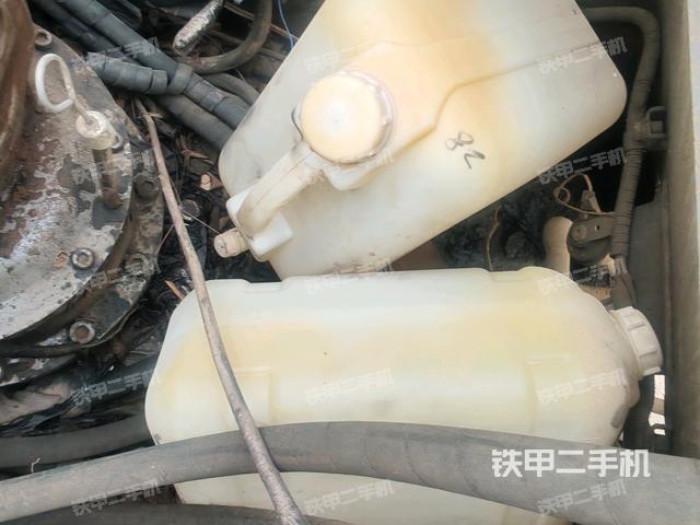水箱+風扇特寫(上車部件) 水箱+風扇特寫(上車部件)