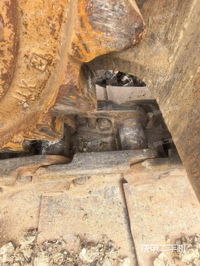 左托链轮和链筋(行走机构) 左托链轮和链筋(行走机构)