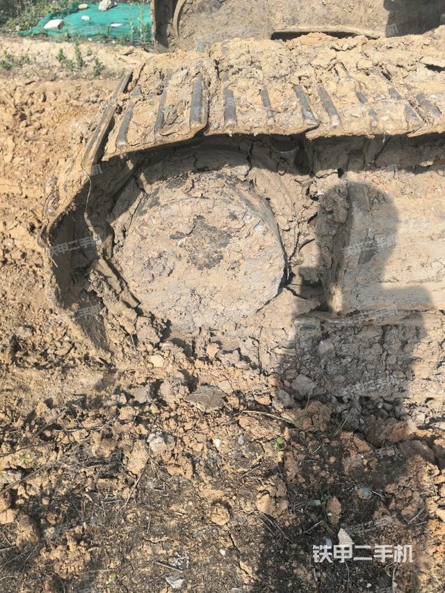 左侧行走马达盖板(行走机构) 左侧行走马达盖板(行走机构)