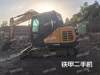 現(xiàn)代R75VS挖掘機實拍圖片