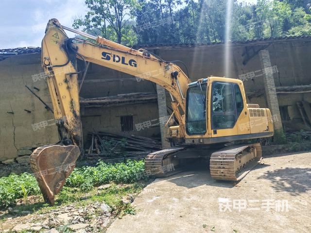 山東臨工LG6150挖掘機(jī)
