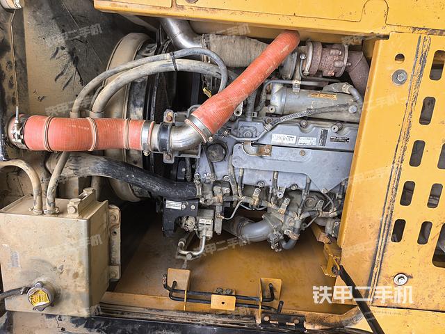 发动机整体俯视（整机外观）