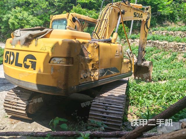 右后45(整機外觀) 右后45(整機外觀)