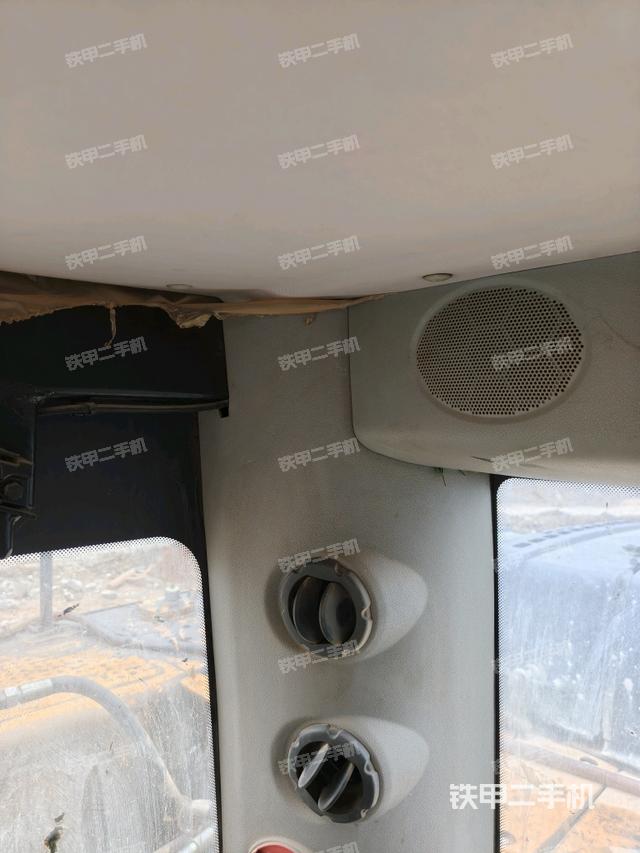 驾驶室左后45度（驾驶室部分）