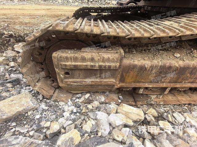 右导向轮(行走机构) 右导向轮(行走机构)