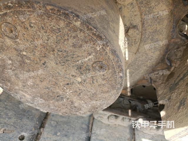 右驅(qū)動輪(行走機構(gòu)) 右驅(qū)動輪(行走機構(gòu))