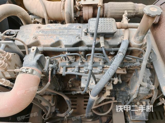 發(fā)動(dòng)機(jī)室(上車部件) 發(fā)動(dòng)機(jī)室(上車部件)