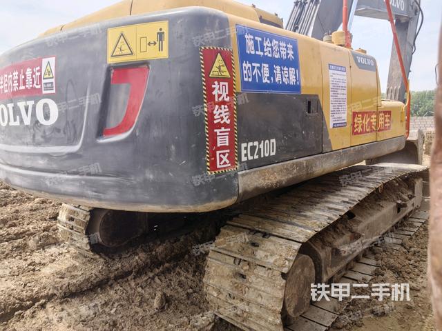 整機(jī)右后45°(整機(jī)外觀) 整機(jī)右后45°(整機(jī)外觀)