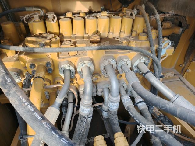 分配閥(上車部件) 分配閥(上車部件)