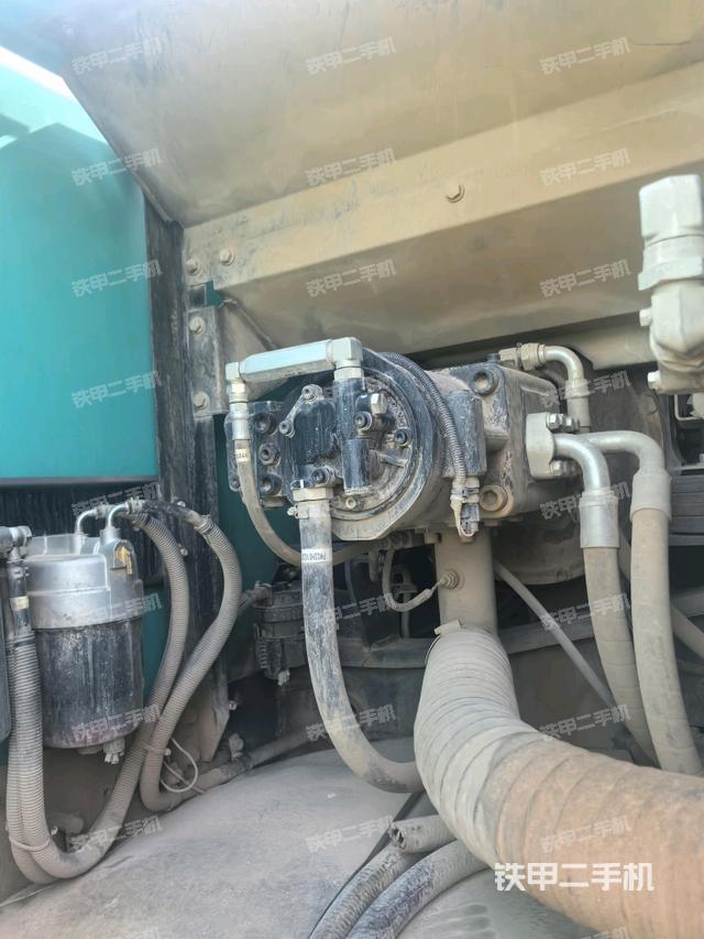 液压泵斜45 左(大件舱室) 液压泵斜45 左(大件舱室)