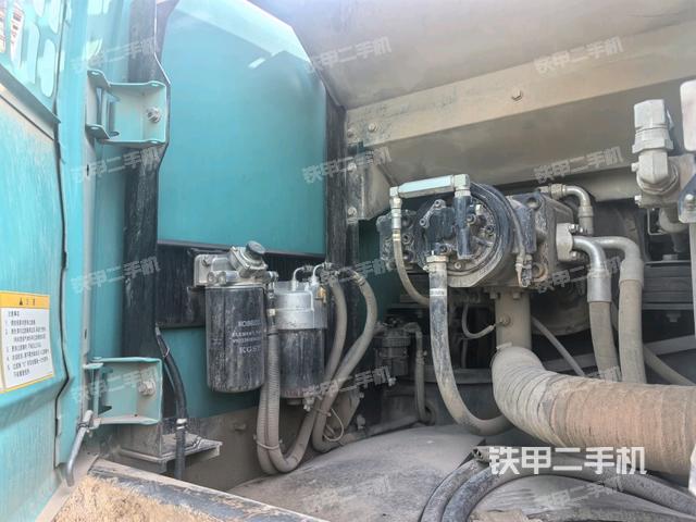 液压泵斜45 右(大件舱室) 液压泵斜45 右(大件舱室)