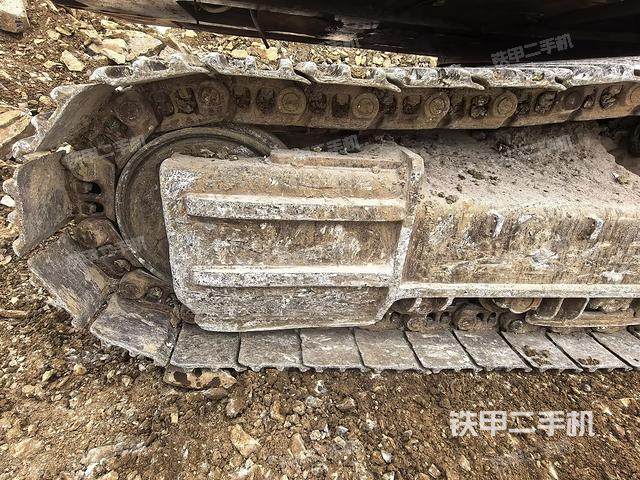 右側(cè)行走馬達(dá)蓋板(行走機(jī)構(gòu)) 右側(cè)行走馬達(dá)蓋板(行走機(jī)構(gòu))
