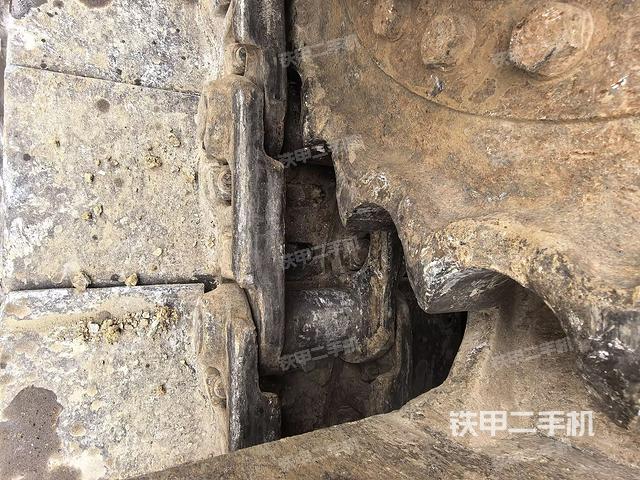 左托鏈輪和鏈筋(行走機(jī)構(gòu)) 左托鏈輪和鏈筋(行走機(jī)構(gòu))