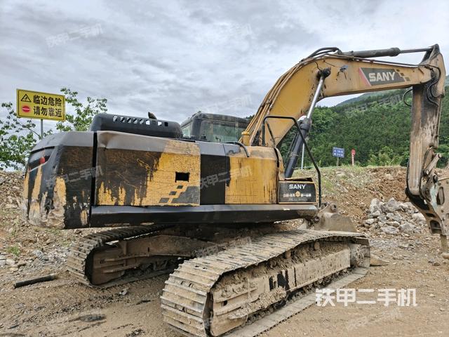右后45(整機(jī)外觀) 右后45(整機(jī)外觀)