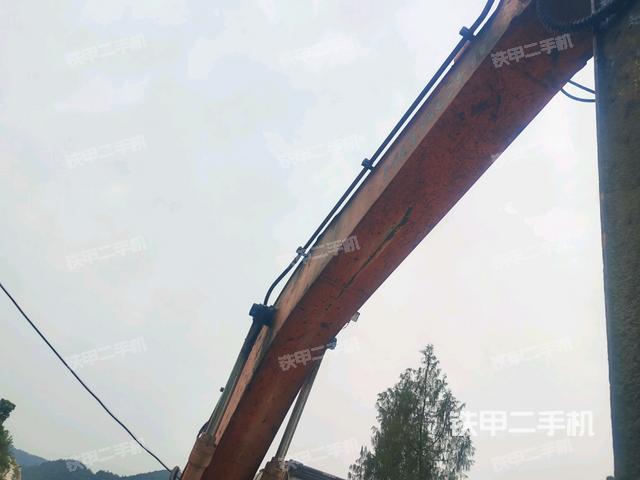 大臂整體?右側(cè)(工作和回轉(zhuǎn)裝置) 大臂整體?右側(cè)(工作和回轉(zhuǎn)裝置)